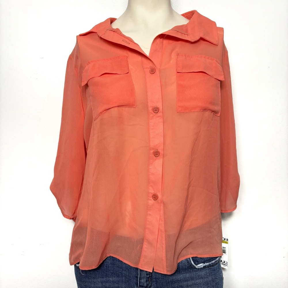 NWT BONGO button down blouse
